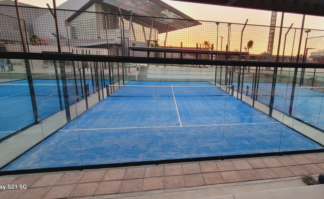 Canchas de pádel panorámicas Padel Center México en Parque David Ben Gurión, Zona Plateada Pachuca Hidalgo — cobertura Pachuca, Tizayuca, Tulancingo, Mineral del Monte, Huejutla, Real del Monte y Huasca de Ocampo