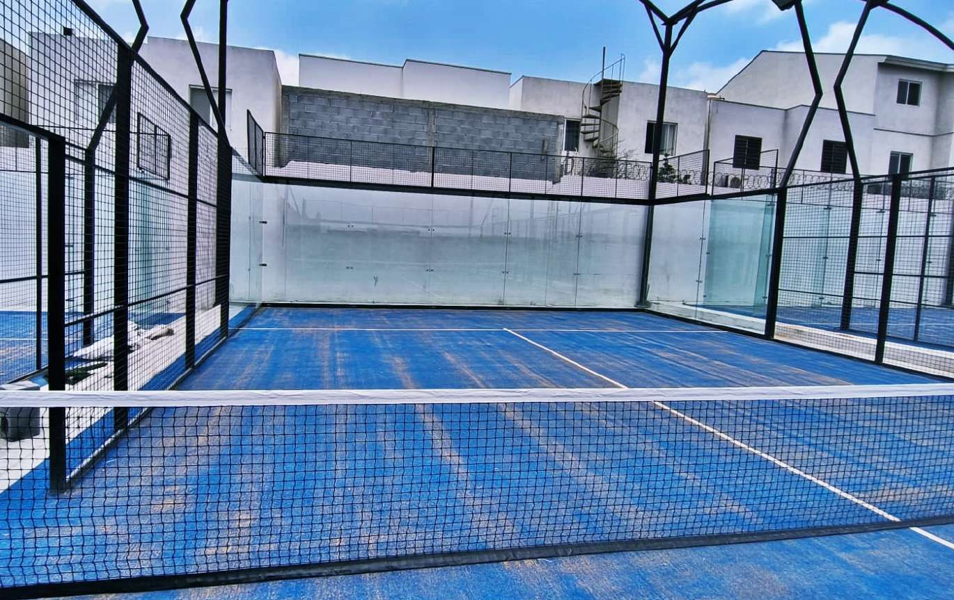 Padel G8 Monterrey — cancha Padel Center instalada en NL
