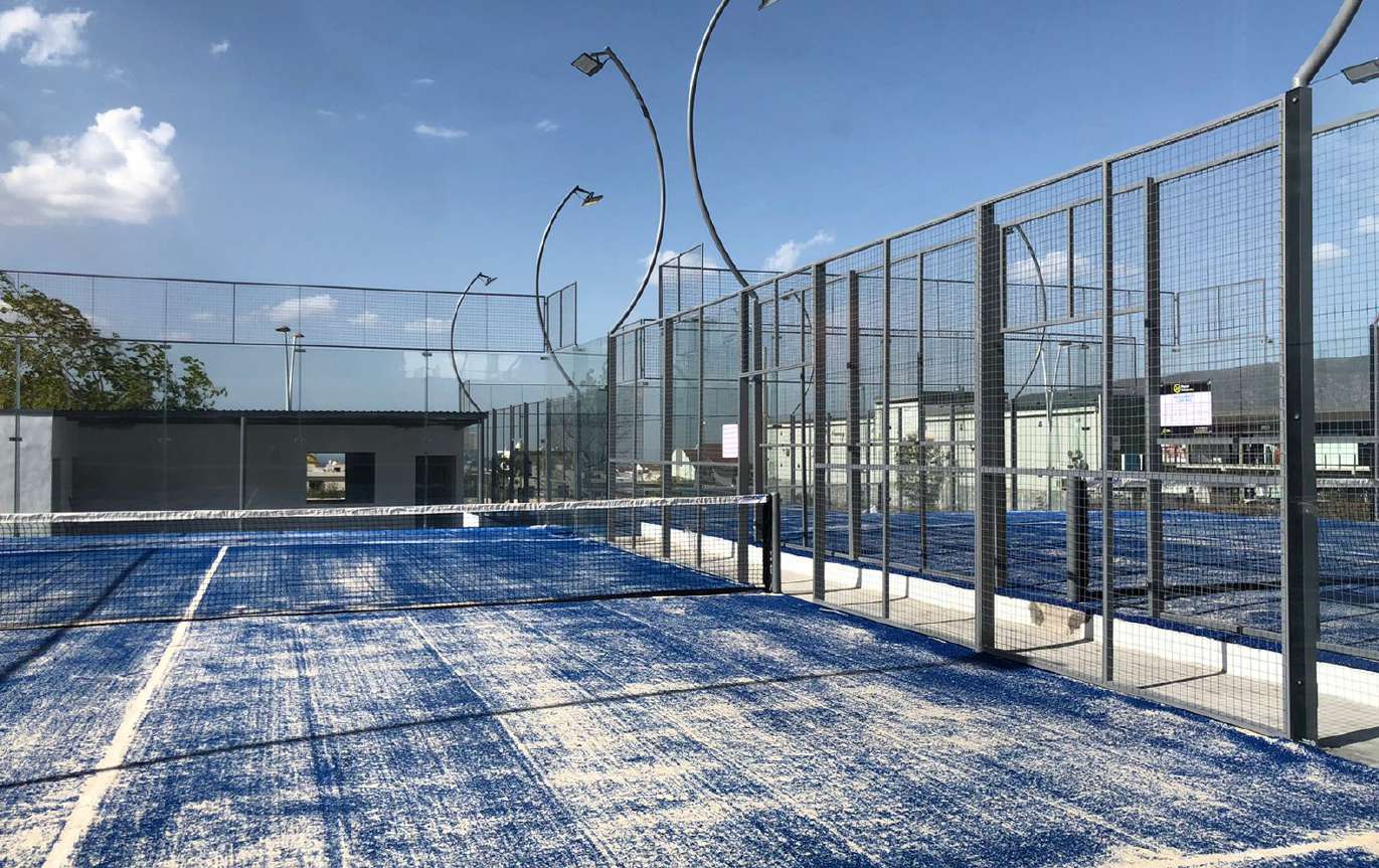 Costilla de Cristal de pádel en West Padel · Monterrey, Nuevo León · Padel Center México
